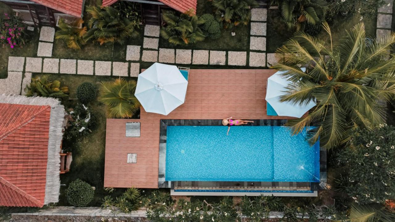Gayatri Bungalows Batununggul Exterior foto