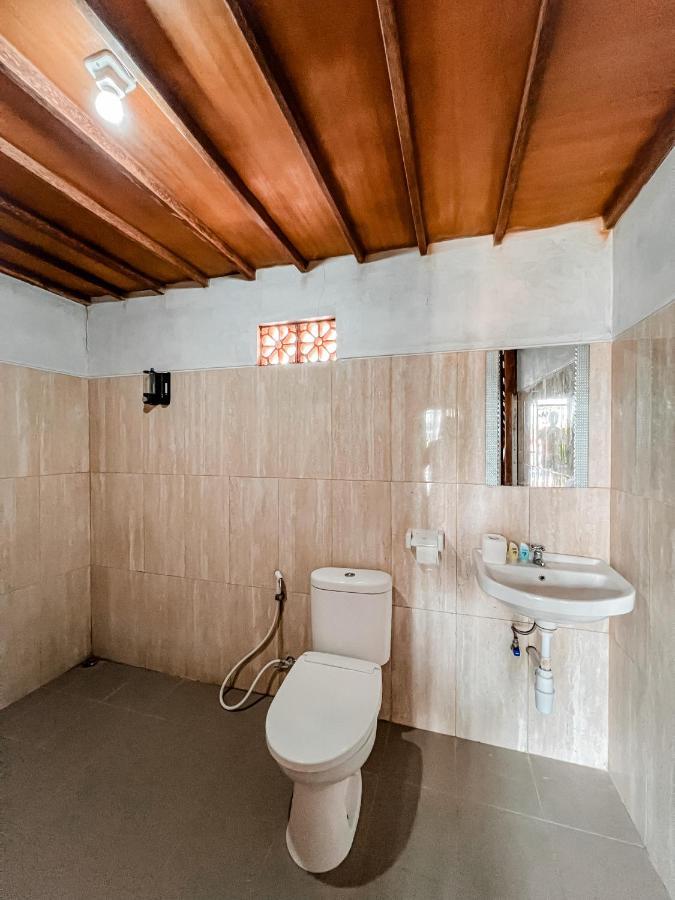 Gayatri Bungalows Batununggul Exterior foto